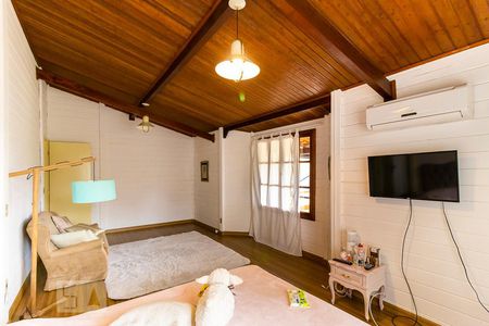 Casa de condomínio à venda com 388m², 3 quartos e 4 vagasQuarto 1 - Suíte 1