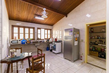 Casa de condomínio à venda com 388m², 3 quartos e 4 vagasCozinha