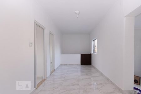 Sala de casa para alugar com 2 quartos, 100m² em Vila Ré, São Paulo
