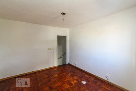 Casa à venda com 222m², 2 quartos e 1 vagaQuarto