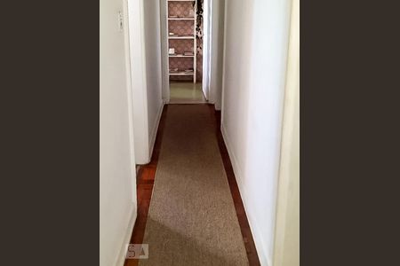 Apartamento à venda com 90m², 2 quartos e sem vagaCorredor