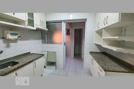 Apartamento para alugar com 96m², 3 quartos e 1 vaga Apartamento para alugar com 96m², 3 quartos e 1 vagaCozinha