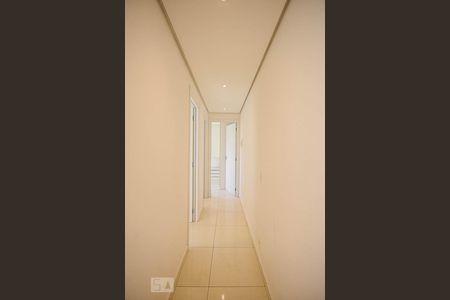 Corredor de apartamento à venda com 2 quartos, 40m² em Vila Andrade, São Paulo