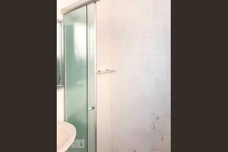 Banheiro de apartamento para alugar com 2 quartos, 75m² em Vila Hulda, Guarulhos