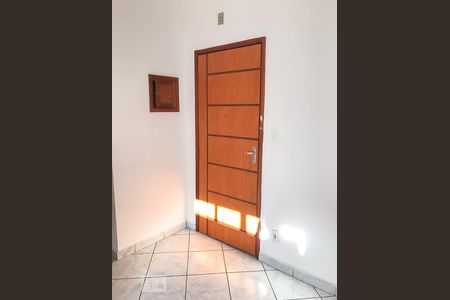 Sala de apartamento para alugar com 2 quartos, 75m² em Vila Hulda, Guarulhos