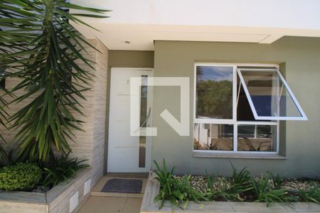 Casa de condomínio à venda com 135m², 3 quartos e 2 vagasFachada