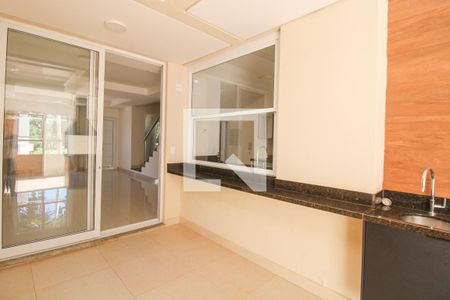 Casa de condomínio à venda com 135m², 3 quartos e 2 vagasEspaço Gourmet