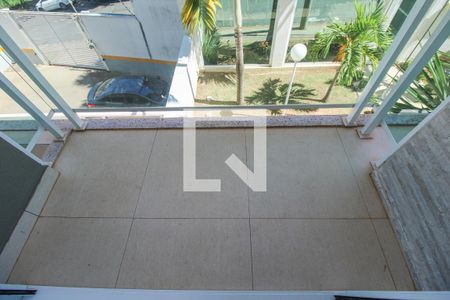 Casa de condomínio à venda com 135m², 3 quartos e 2 vagasSacada/Suíte 