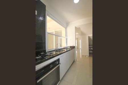 Casa de condomínio à venda com 135m², 3 quartos e 2 vagasCozinha