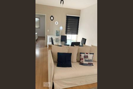 Sala de apartamento para alugar com 1 quarto, 75m² em Centro, Campinas