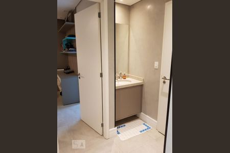 Banheiro 2 de apartamento para alugar com 1 quarto, 74m² em Parque Industrial Tomas Edson, São Paulo