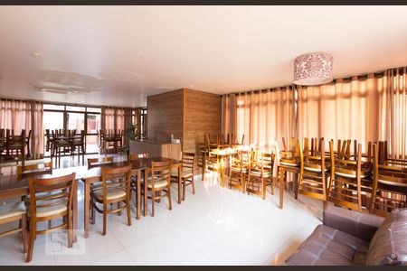 Apartamento à venda com 81m², 3 quartos e 2 vagasÁrea comum - Salão de festas