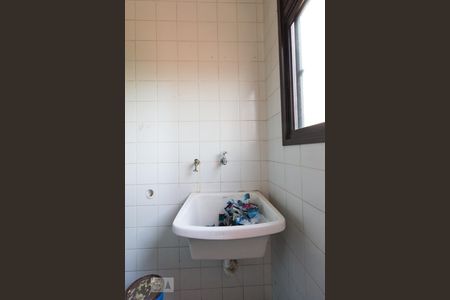 Apartamento à venda com 81m², 3 quartos e 2 vagasÁrea de Serviço