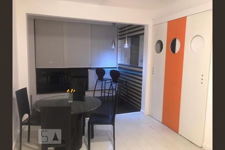 Sala de apartamento para alugar com 1 quarto, 62m² em Barra da Tijuca, Rio de Janeiro