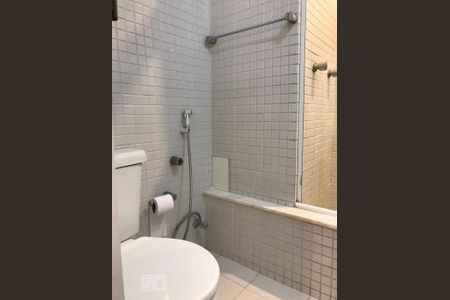 Apartamento à venda com 62m², 1 quarto e 1 vaga Apartamento à venda com 62m², 1 quarto e 1 vagaBanheiro
