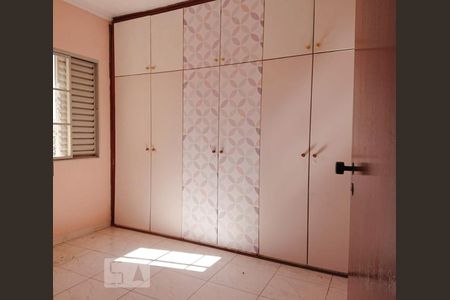 Quarto 02 de apartamento para alugar com 2 quartos, 70m² em Bonfim, Campinas