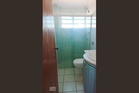 Banheiro Social de apartamento à venda com 2 quartos, 70m² em Bonfim, Campinas
