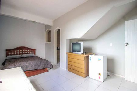 Casa à venda com 500m², 3 quartos e 4 vagasSuíte