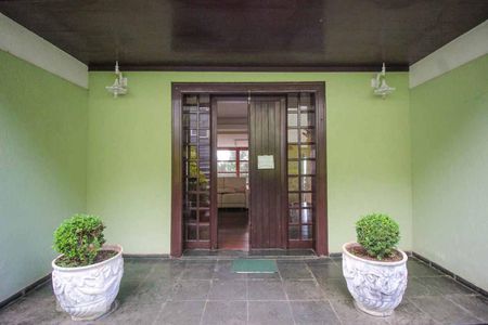 Casa à venda com 500m², 3 quartos e 4 vagasEntrada