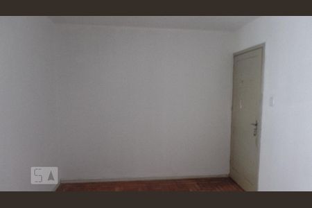 Casa à venda com 224m², 4 quartos e 4 vagas Casa à venda com 224m², 4 quartos e 4 vagasQuarto 2