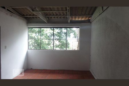 Casa à venda com 224m², 4 quartos e 4 vagas Casa à venda com 224m², 4 quartos e 4 vagasSalão