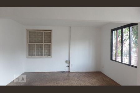 Sala de casa à venda com 4 quartos, 224m² em Sarandi, Porto Alegre