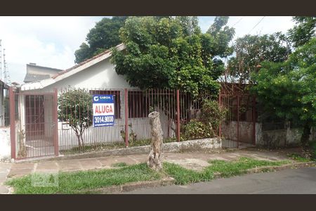 Fachada da Casa de casa à venda com 4 quartos, 224m² em Sarandi, Porto Alegre