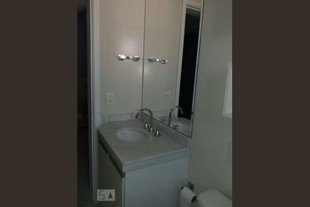 Banheiro  de apartamento à venda com 3 quartos, 64m² em Vila Moraes, São Paulo