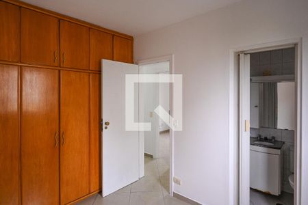 Quarto 1 de apartamento para alugar com 3 quartos, 68m² em Jardim Santa Emília, São Paulo