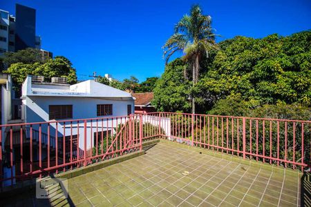 Casa à venda com 300m², 3 quartos e 2 vagasTerraço