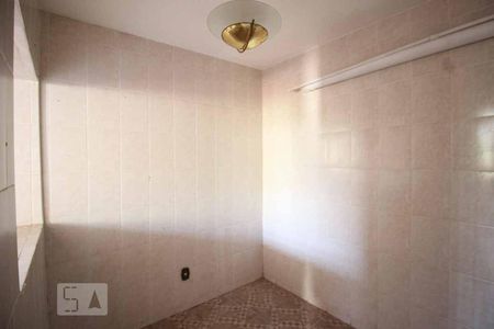 Casa à venda com 300m², 3 quartos e 2 vagasQuarto 4