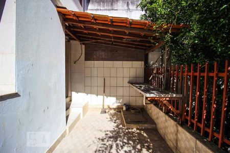 Casa à venda com 300m², 3 quartos e 2 vagasÁrea Externa