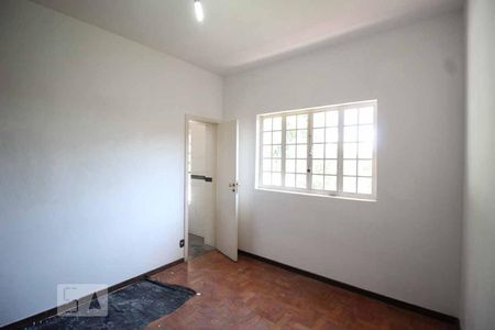 Casa à venda com 300m², 3 quartos e 2 vagasSuíte 1