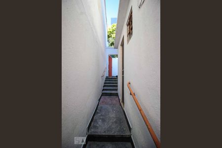 Casa à venda com 300m², 3 quartos e 2 vagasÁrea de Serviço