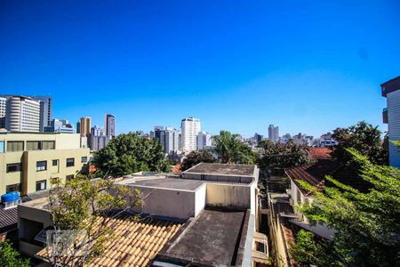 Casa à venda com 300m², 3 quartos e 2 vagasVista Terraço