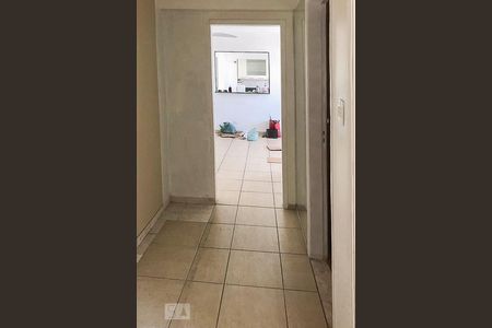 Apartamento para alugar com 110m², 2 quartos e sem vagaCorredor quartos