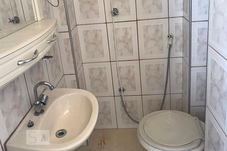 Apartamento para alugar com 110m², 2 quartos e sem vagaBanheiro de serviço