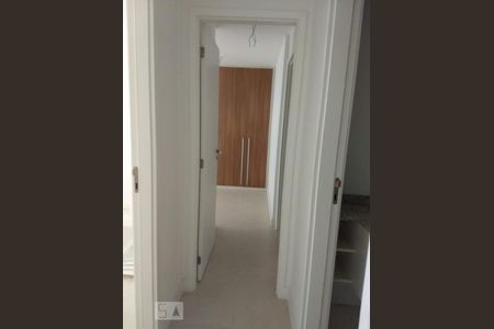 Corredor  de apartamento à venda com 2 quartos, 80m² em Icaraí, Niterói