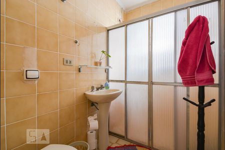 Banheiro Social de casa à venda com 2 quartos, 149m² em Anchieta, São Bernardo do Campo