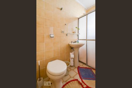 Banheiro Social de casa à venda com 2 quartos, 149m² em Anchieta, São Bernardo do Campo