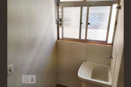 Apartamento à venda com 87m², 2 quartos e 1 vagaÁrea de Serviço