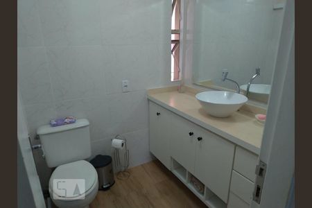 Banheiro de apartamento à venda com 3 quartos, 69m² em Santana, São Paulo