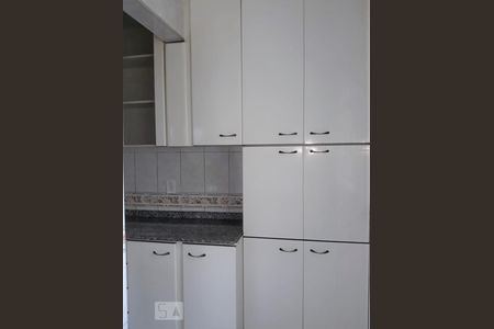 Apartamento para alugar com 58m², 2 quartos e 1 vaga Apartamento para alugar com 58m², 2 quartos e 1 vagaCozinha