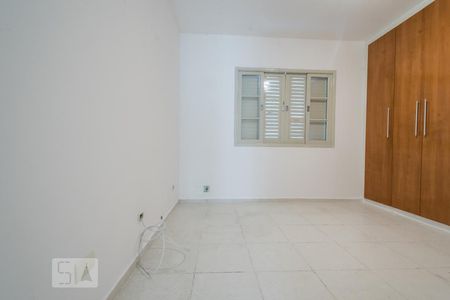 Casa para alugar com 170m², 3 quartos e 2 vagasQuarto 2