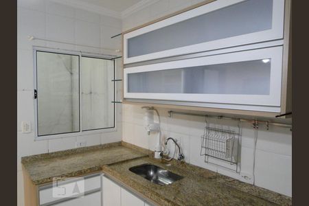 Casa de condomínio para alugar com 118m², 3 quartos e 2 vagasCozinha