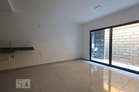 Sala/Quarto de kitnet/studio para alugar com 1 quarto, 33m² em Vila Carrão, São Paulo
