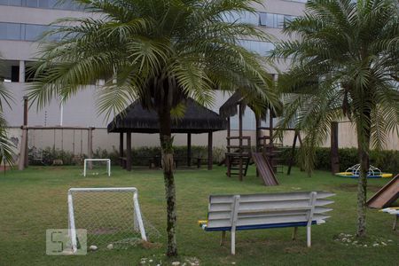 Casa de condomínio à venda com 188m², 4 quartos e 2 vagasCondoínio