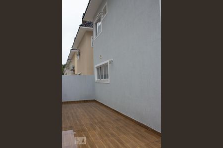 Casa de condomínio à venda com 188m², 4 quartos e 2 vagasÁrea Externa