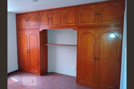 Suíte de apartamento à venda com 2 quartos, 85m² em Icaraí, Niterói