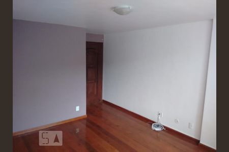Sala de apartamento à venda com 2 quartos, 85m² em Icaraí, Niterói